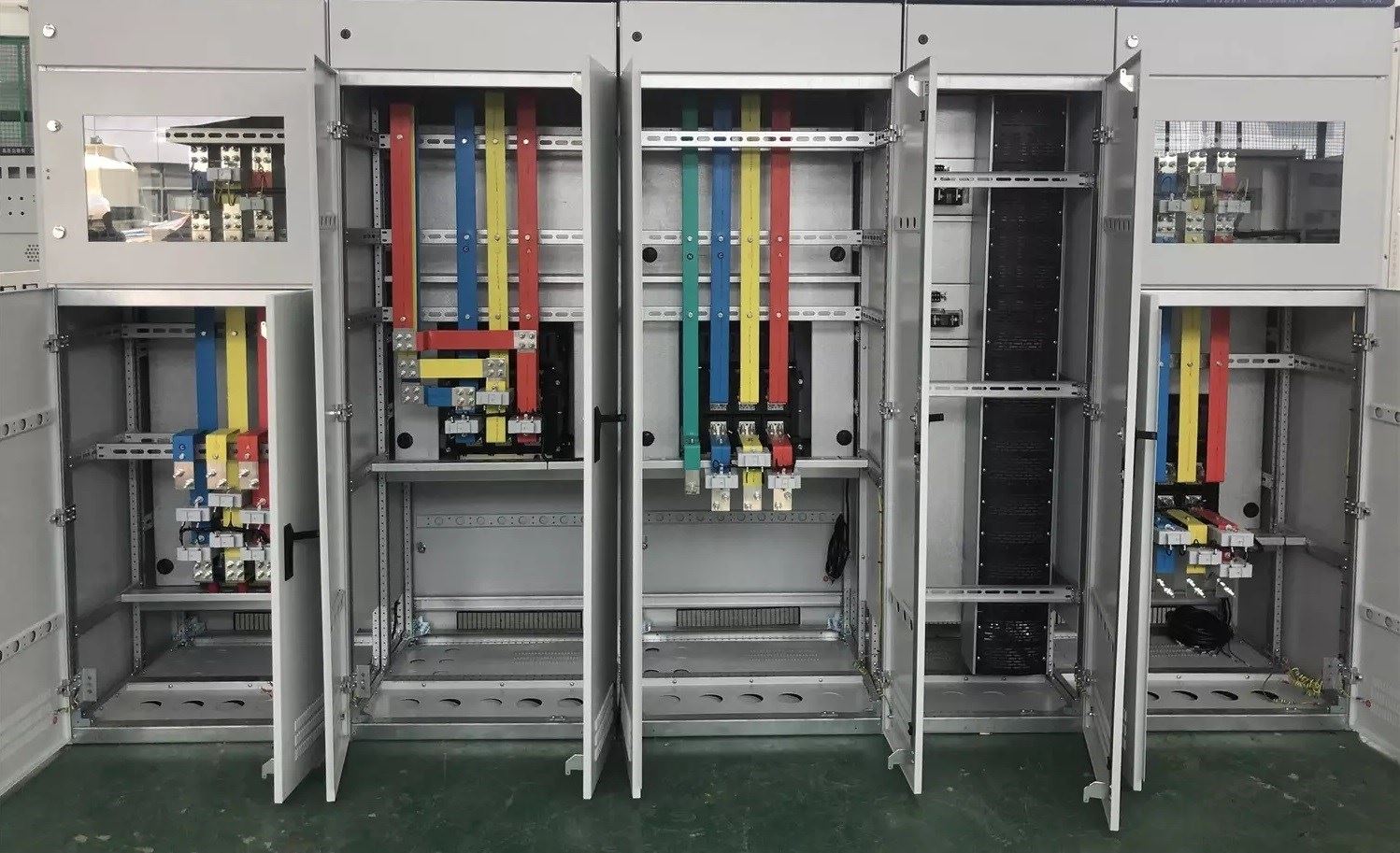 Low Voltage Switchgear